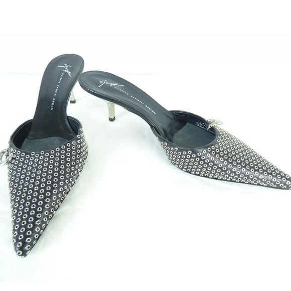 Giuseppe Zanotti Shoes - Giuseppe Zanotti NWOT 7M Never Worn